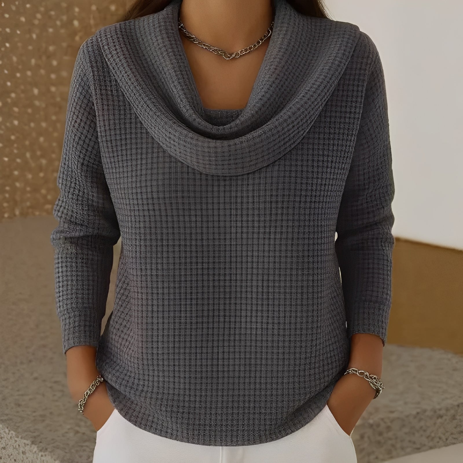 Dahlia | Textured Sweater with Collar