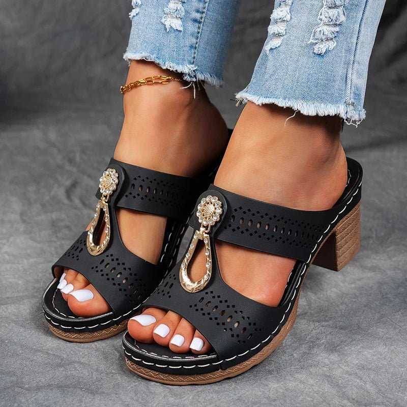 FAITH | CHIC AND COMFORTABLE SUPPORTIVE SANDALS
